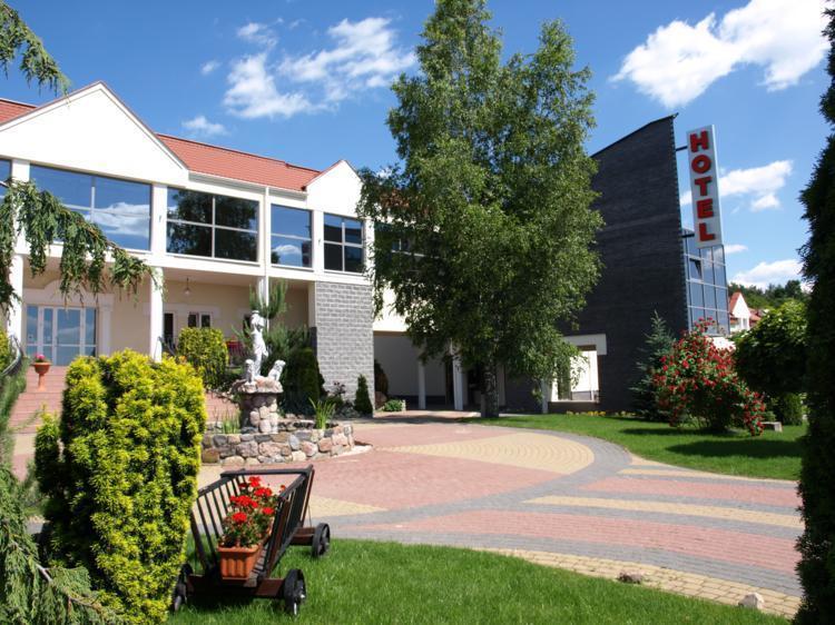 Hotel Kamiza Wyszków Εξωτερικό φωτογραφία