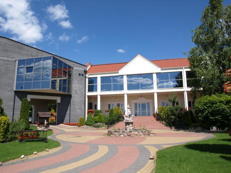 Hotel Kamiza Wyszków Εξωτερικό φωτογραφία