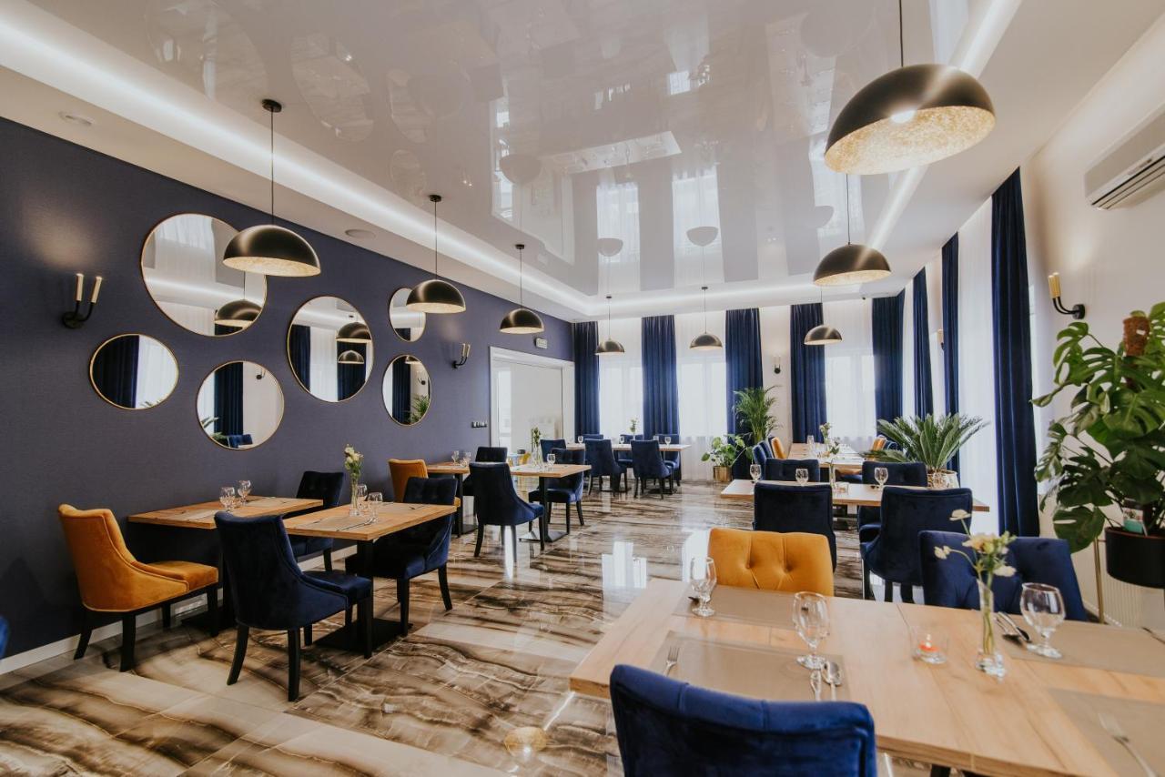 Hotel Kamiza Wyszków Εξωτερικό φωτογραφία